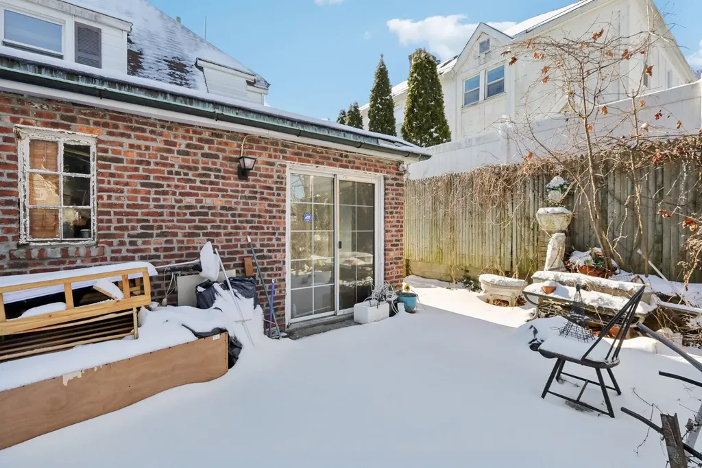 301 Cook Avenue Yonkers NY 10701