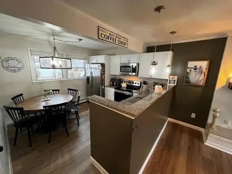 8 Helen Centereach NY 11720