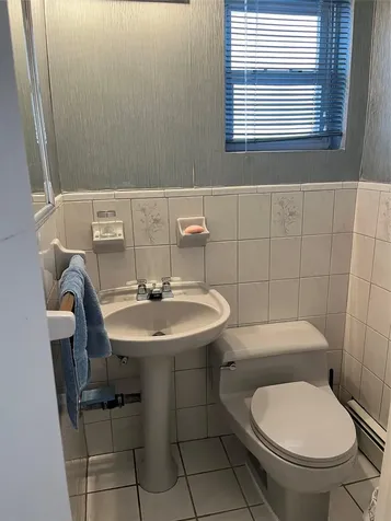 75 Ryder Avenue North Babylon NY 11703