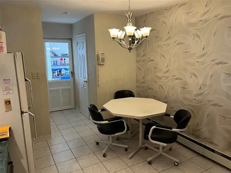 75 Ryder Avenue North Babylon NY 11703