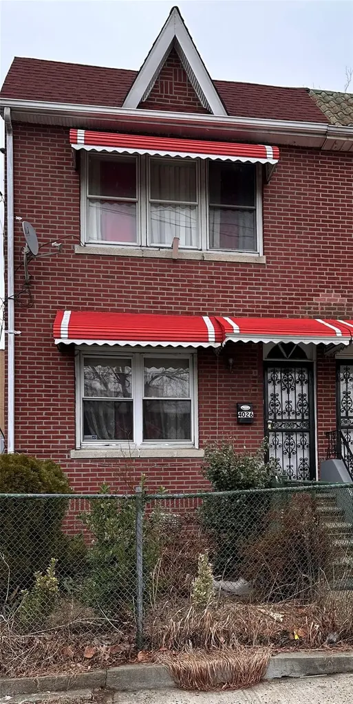 4026 Paulding Avenue Bronx NY 10466