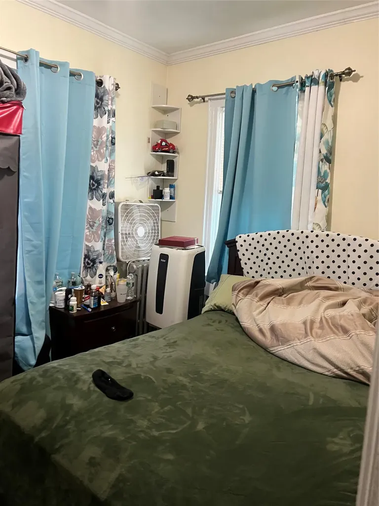 4026 Paulding Avenue Bronx NY 10466