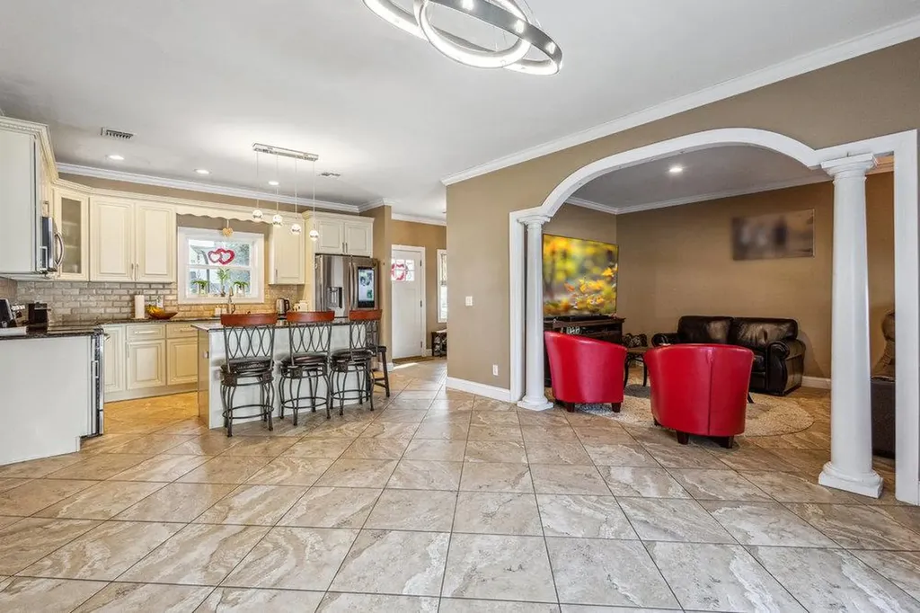 232 Elm Drive E Levittown NY 11756