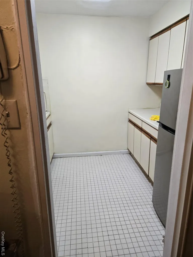 175 Archer Street Freeport NY 11520