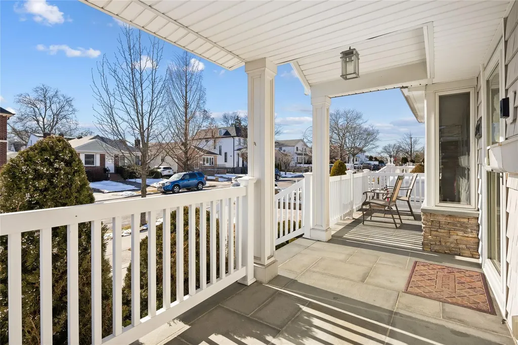 15427 24th Road Whitestone NY 11357
