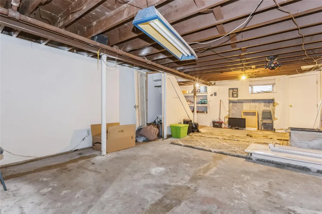 362 Clive Avenue Oceanside NY 11572