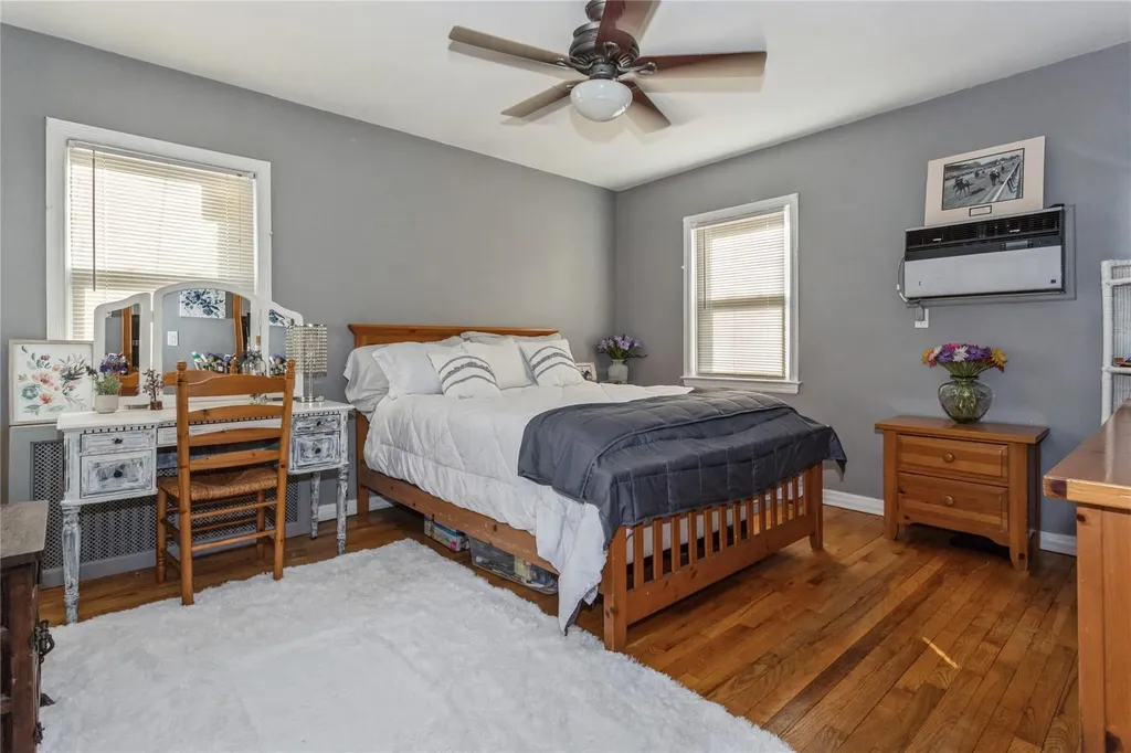 362 Clive Avenue Oceanside NY 11572