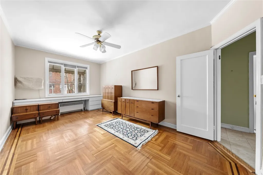 2636 E 7th Street Brooklyn NY 11235