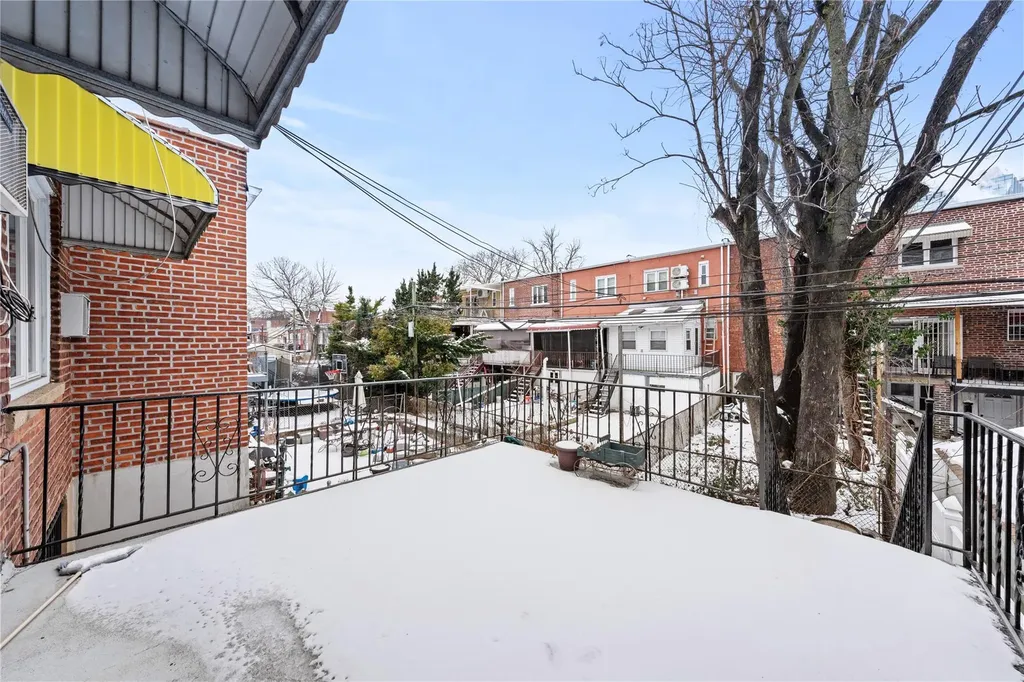2636 E 7th Street Brooklyn NY 11235