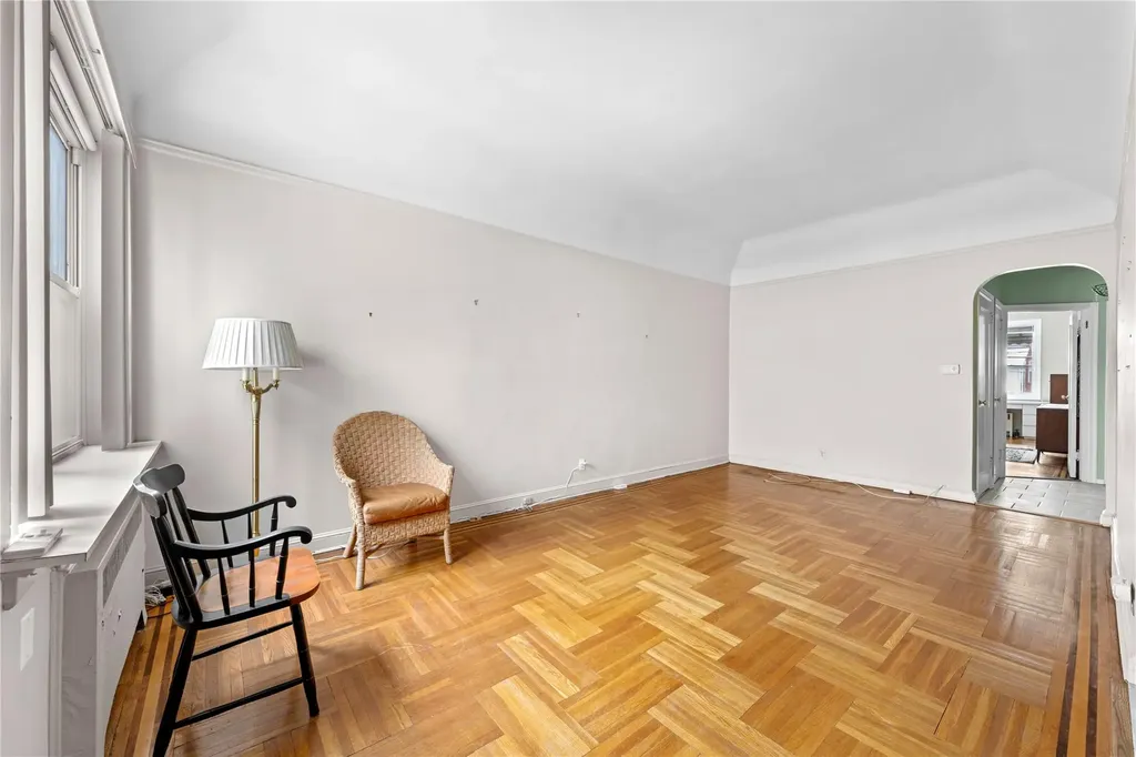 2636 E 7th Street Brooklyn NY 11235