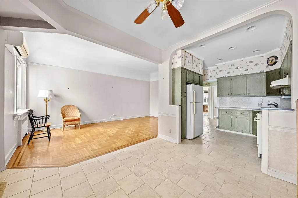 2636 E 7th Street Brooklyn NY 11235