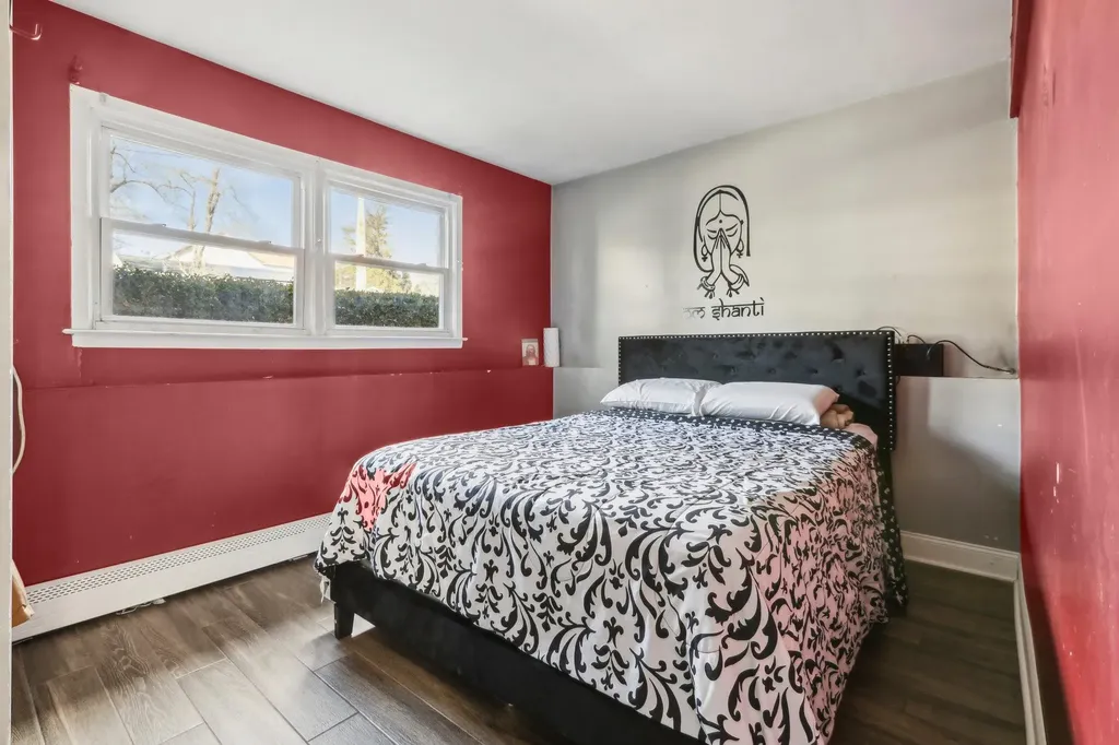 4 Benny Lane Middletown NY 10940