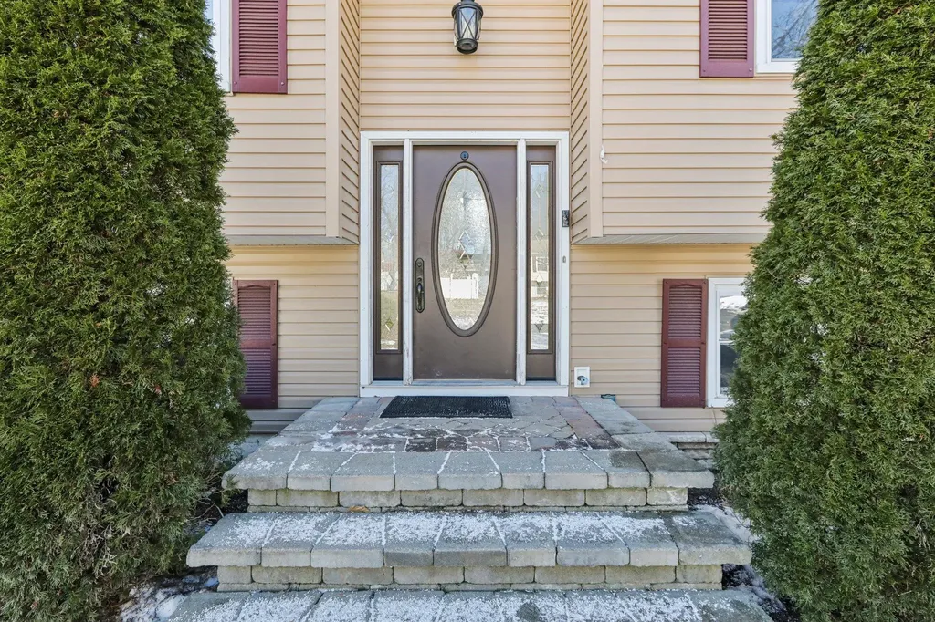 4 Benny Lane Middletown NY 10940