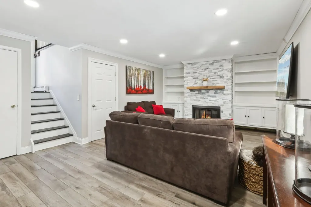 4 Benny Lane Middletown NY 10940