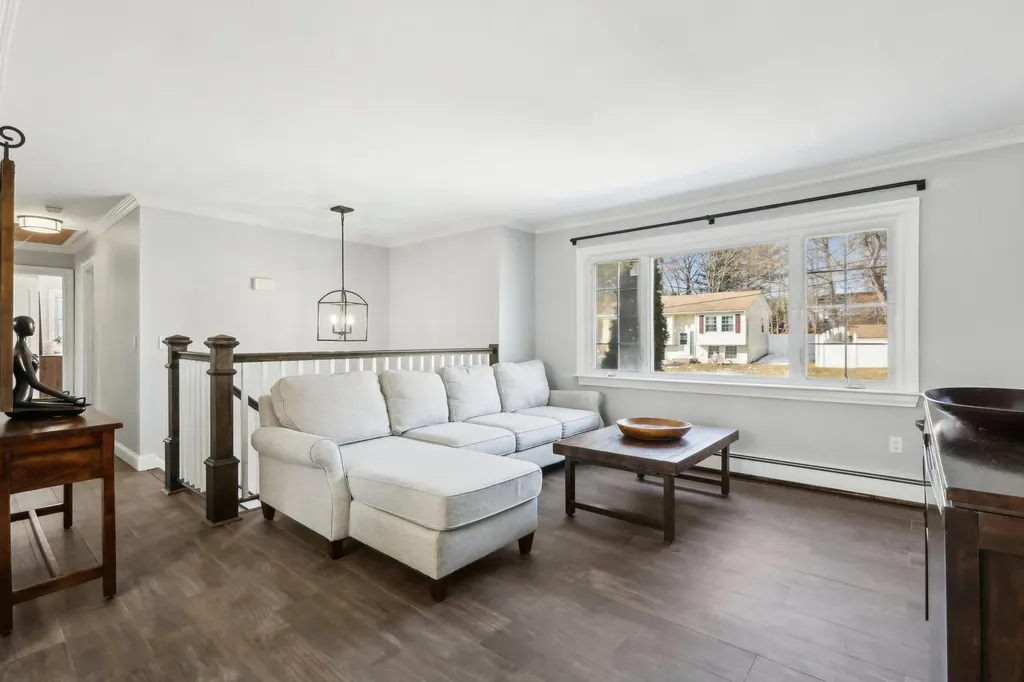 4 Benny Lane Middletown NY 10940
