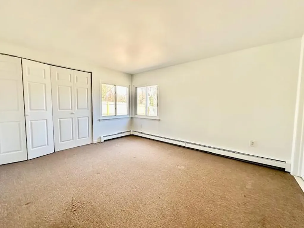 7 Balsam Drive Medford NY 11763
