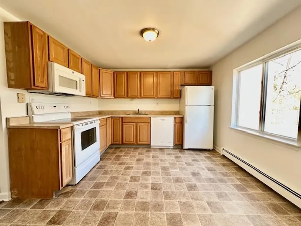 7 Balsam Drive Medford NY 11763