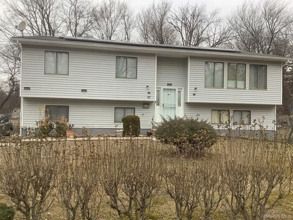97 E Eckerson Road Spring Valley NY 10977