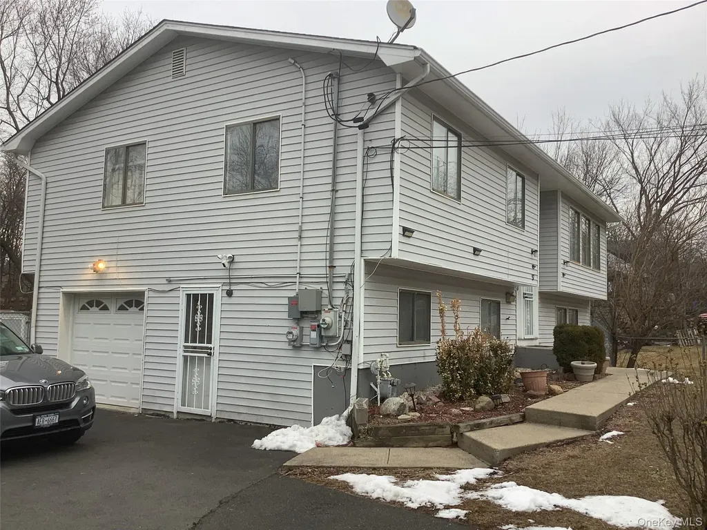 97 E Eckerson Road Spring Valley NY 10977
