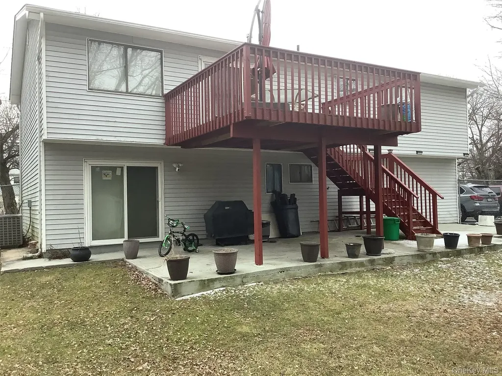 97 E Eckerson Road Spring Valley NY 10977