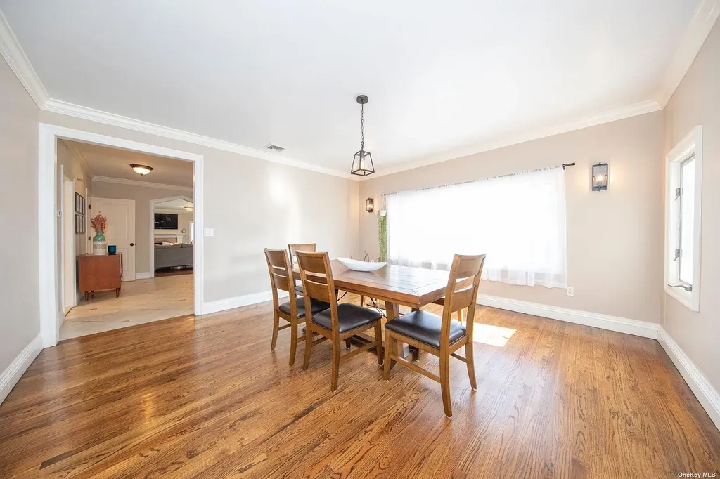 75 E Beech Street Long Beach NY 11561