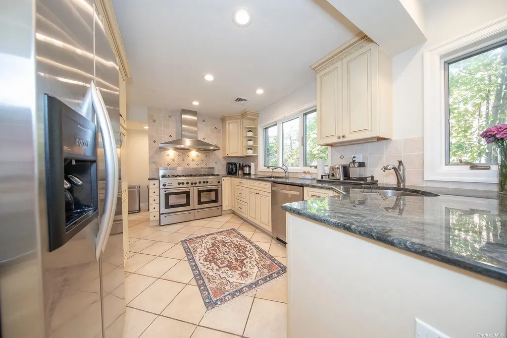 75 E Beech Street Long Beach NY 11561