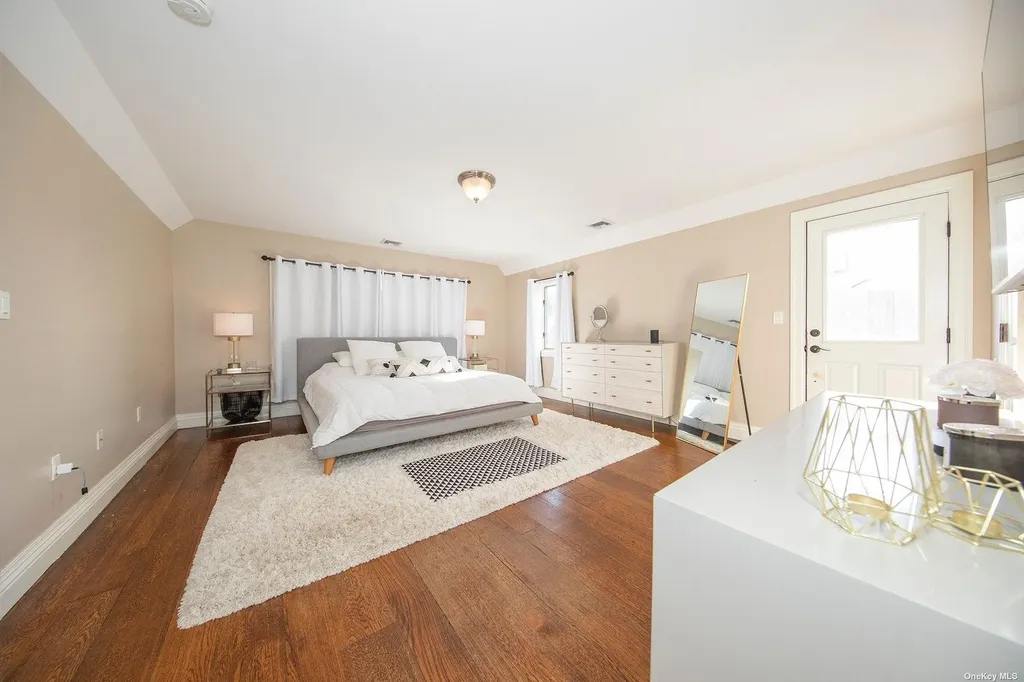 75 E Beech Street Long Beach NY 11561
