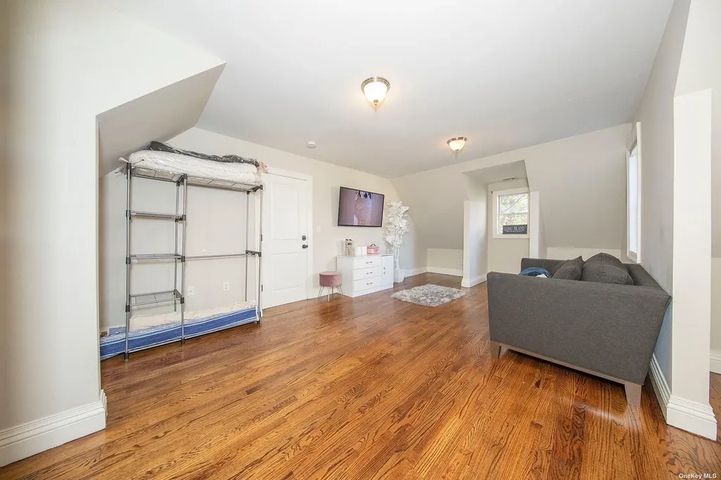 75 E Beech Street Long Beach NY 11561