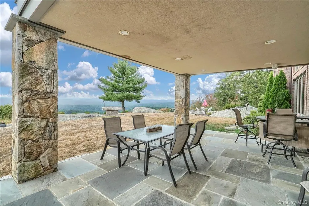1135 Williams Drive Shrub Oak NY 10588