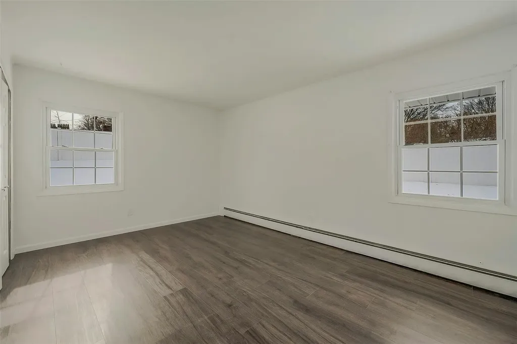 36 Westbrook Road Coram NY 11727