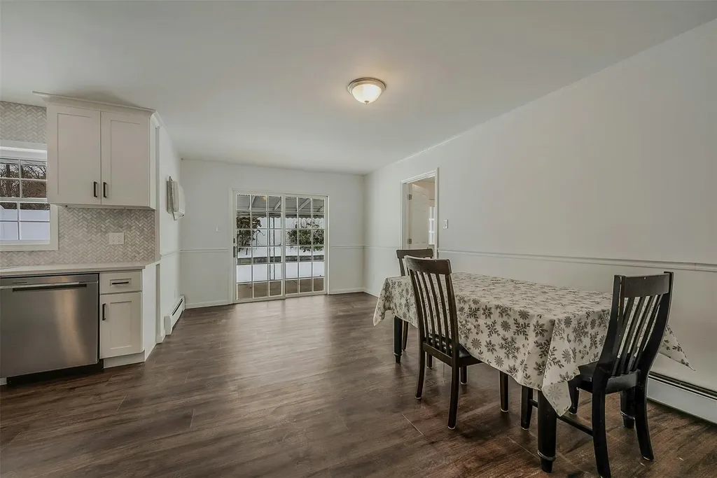 36 Westbrook Road Coram NY 11727