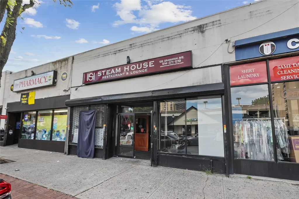 128 Gramatan Avenue Mount Vernon NY 10550