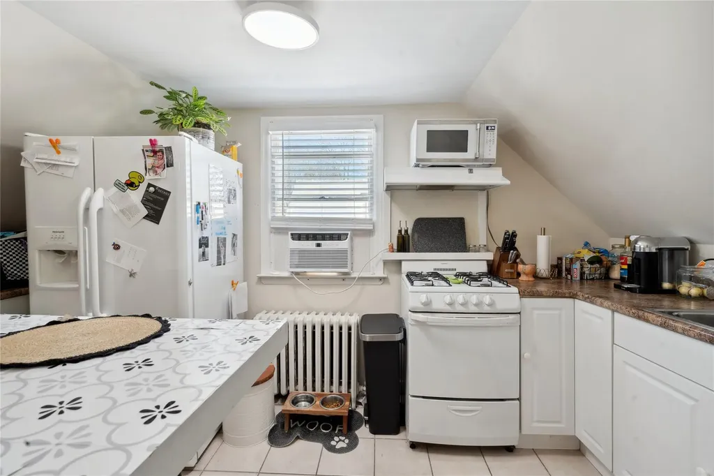 108 9th Avenue West Babylon NY 11704
