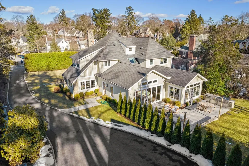 42 Fenimore Road Scarsdale NY 10583