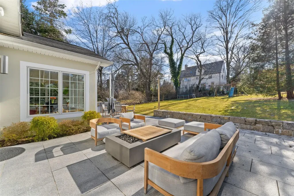 42 Fenimore Road Scarsdale NY 10583