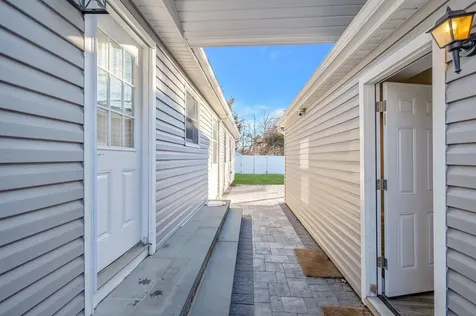 38 12th Street Ronkonkoma NY 11779