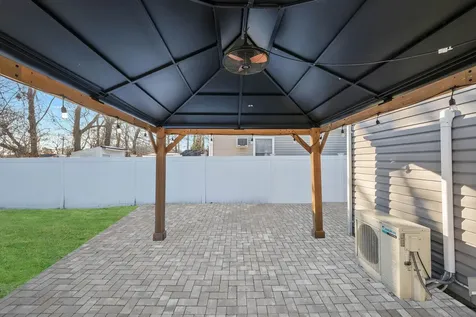 38 12th Street Ronkonkoma NY 11779