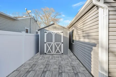 38 12th Street Ronkonkoma NY 11779