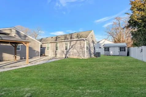 38 12th Street Ronkonkoma NY 11779