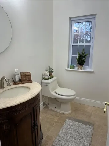 29 Varsity Boulevard East Setauket NY 11733