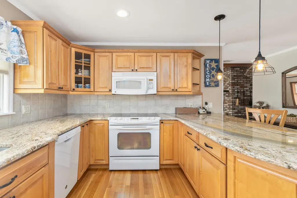 41 Arthur Avenue Patchogue NY 11772