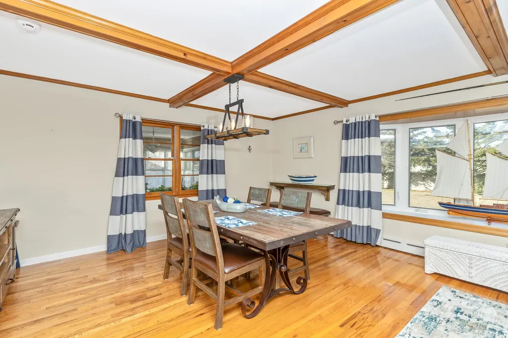 41 Arthur Avenue Patchogue NY 11772
