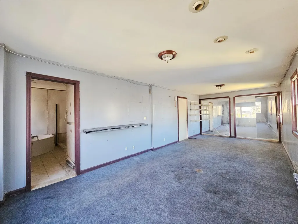 1428 Parsons Boulevard Whitestone NY 11357