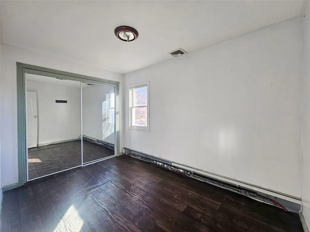 1428 Parsons Boulevard Whitestone NY 11357