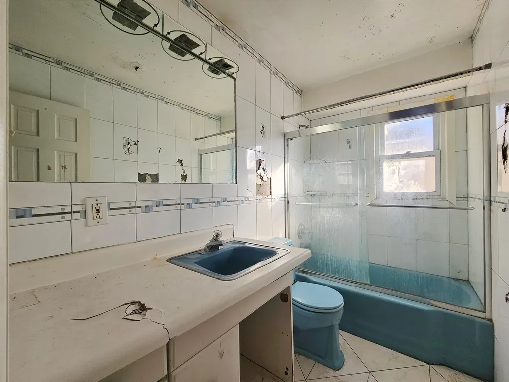 1428 Parsons Boulevard Whitestone NY 11357