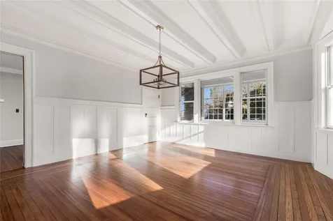 206 Fenimore Road Mamaroneck NY 10543