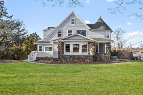 206 Fenimore Road Mamaroneck NY 10543