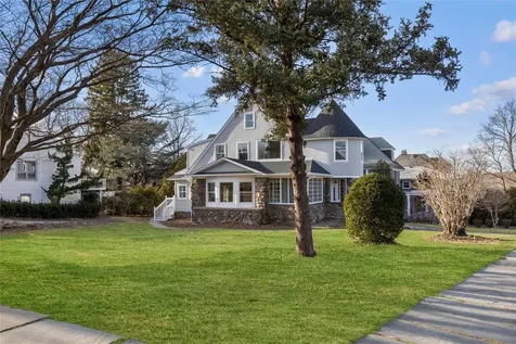 206 Fenimore Road Mamaroneck NY 10543