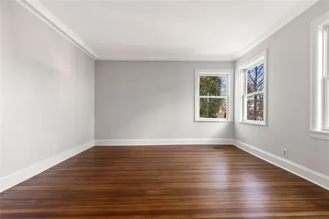 206 Fenimore Road Mamaroneck NY 10543