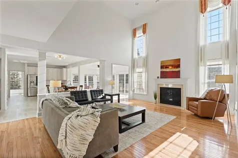 19 Oakland Hills Drive Mount Sinai NY 11766